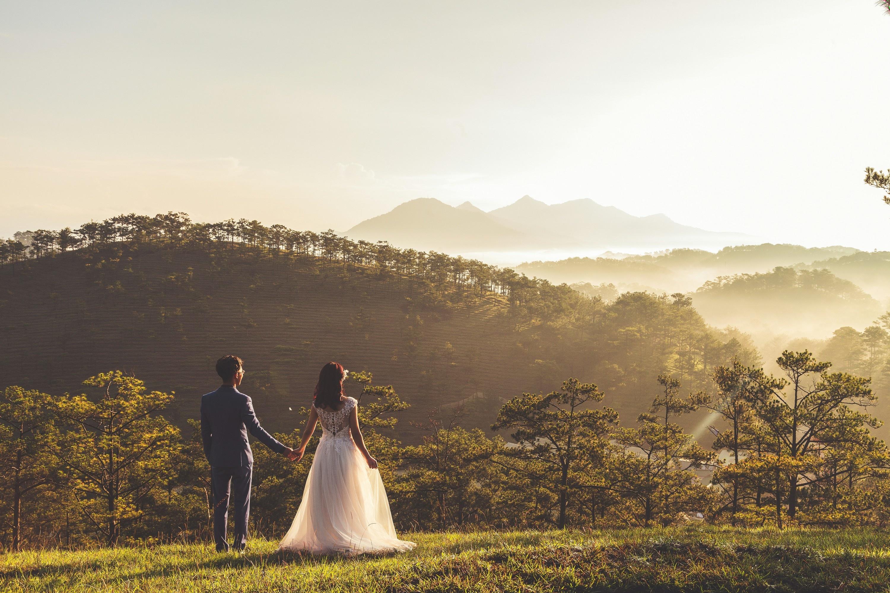 carousel-hero-element image-3